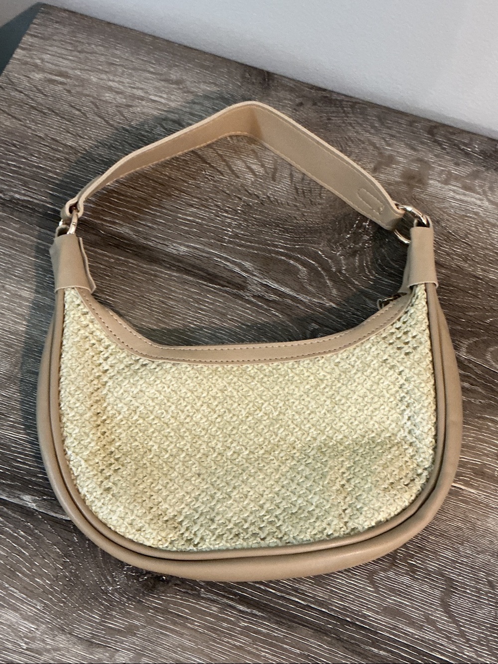 Neutral Straw & Beige Faux Leather Shoulder Bag NWOT Lined 9” x 6” x 1.25”